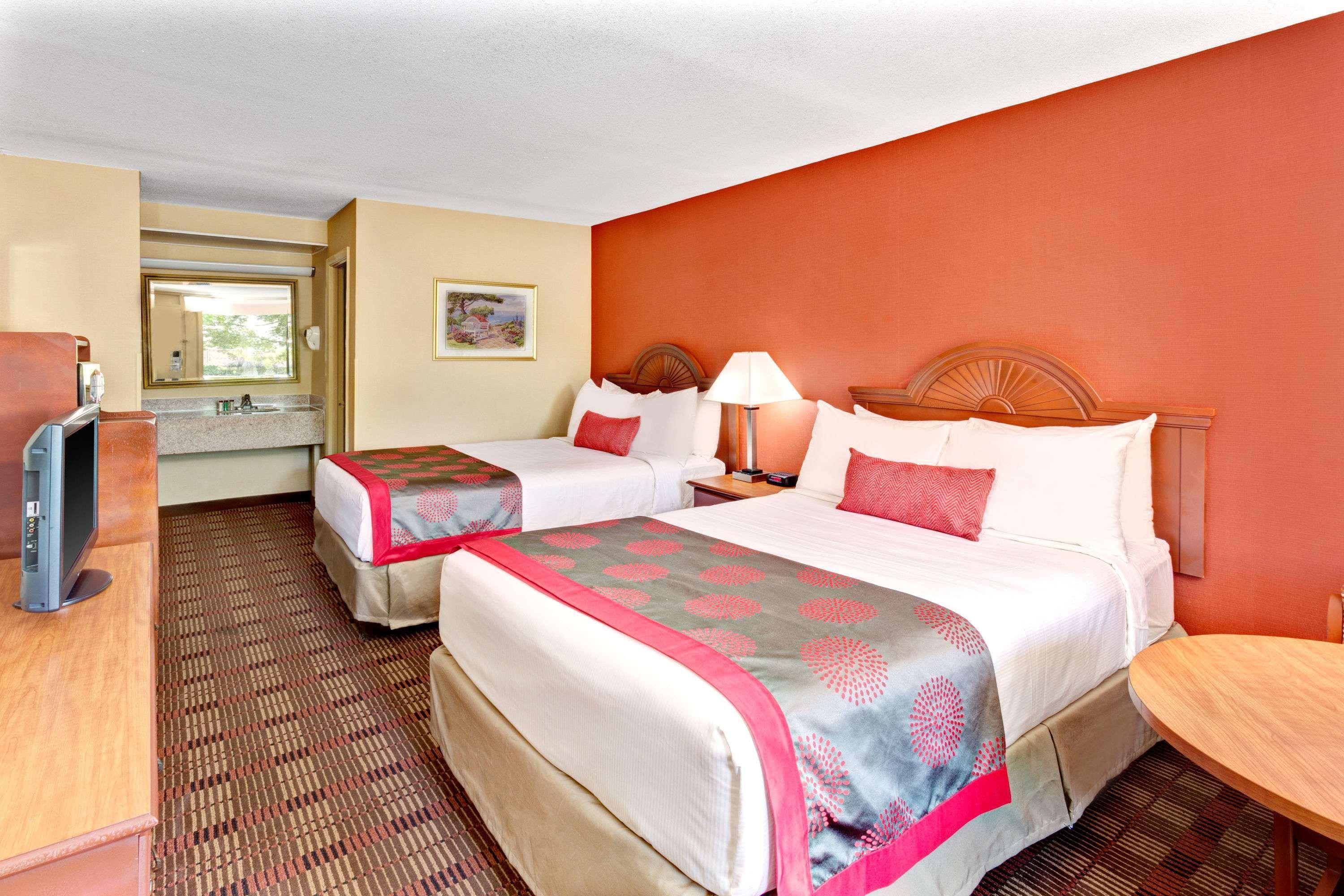 Ramada By Wyndham Baltimore West Kültér fotó